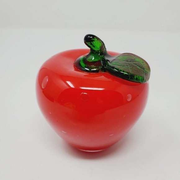 Handblown Apple Paperweight With Green Stem Glass Kitchen Home Decor - Picture 1 of 8